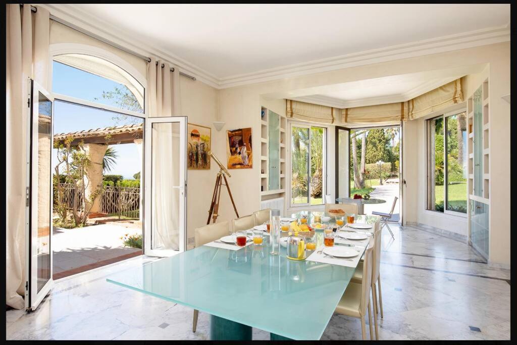 Le Castel Rose Super Cannes, Face Aux Iles De Lerins Vallauris Exterior photo